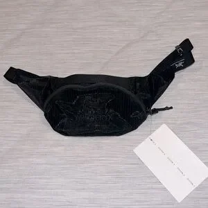 バッグ ARC'TERYX SYSTEM_A Craft Waist Pack ARC'TERYX SYSTEM_A Craft Waist Pack - メルカリ